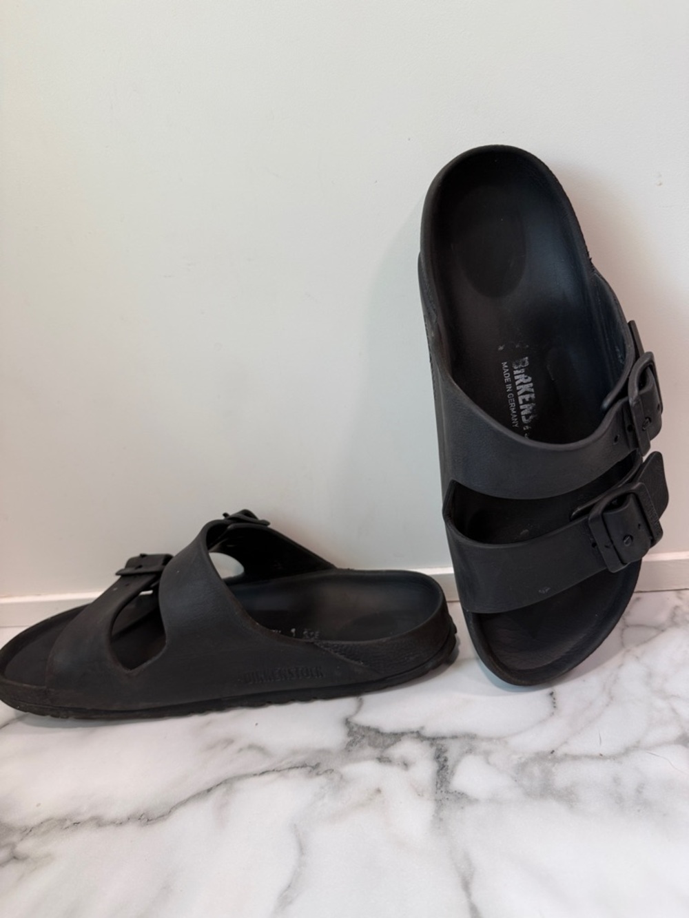 Birkenstock Arizona women’s size 38 EVA sandal in black - Picture 4 of 8